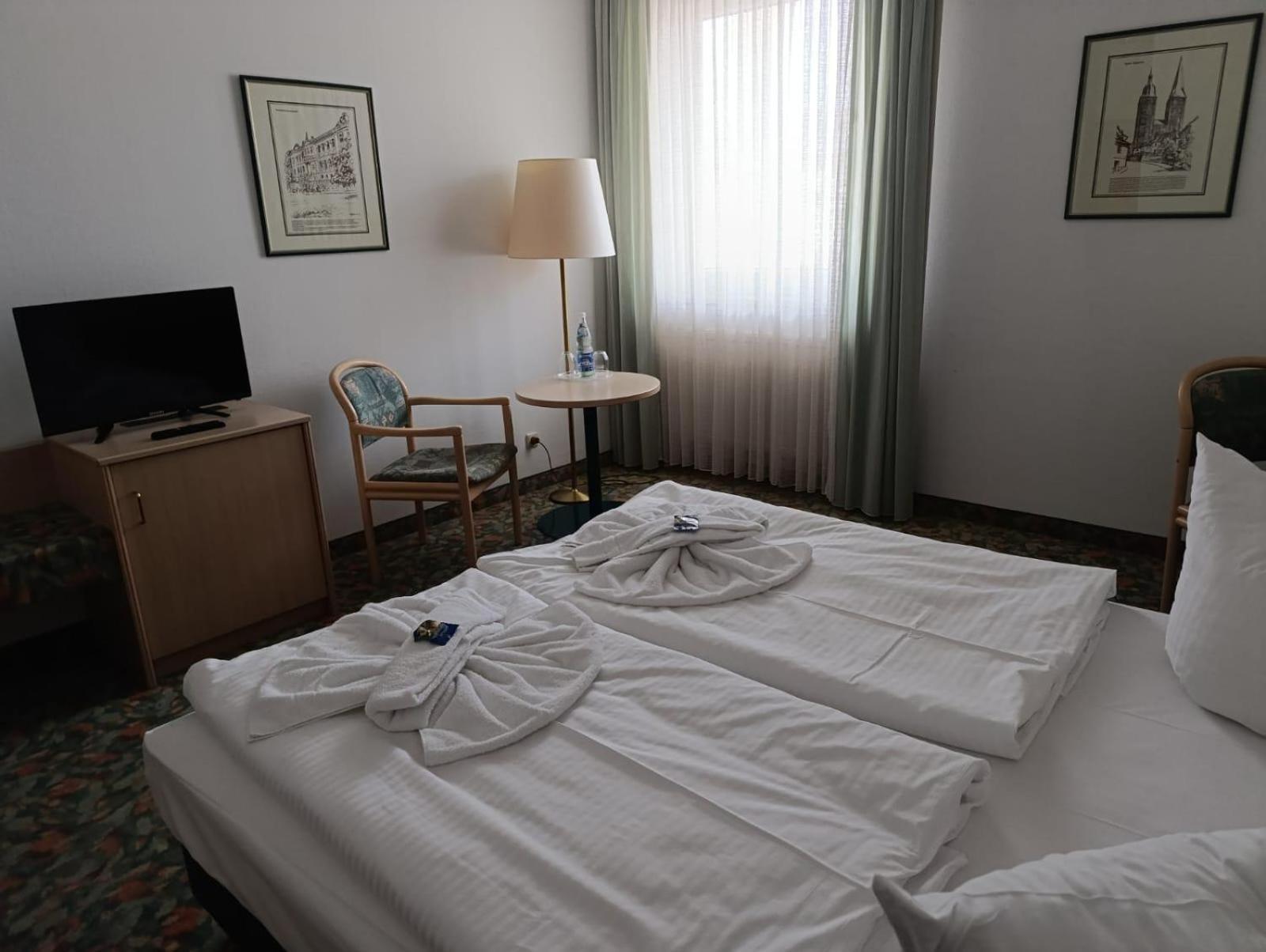 Hotel Astor Альтенбург Экстерьер фото